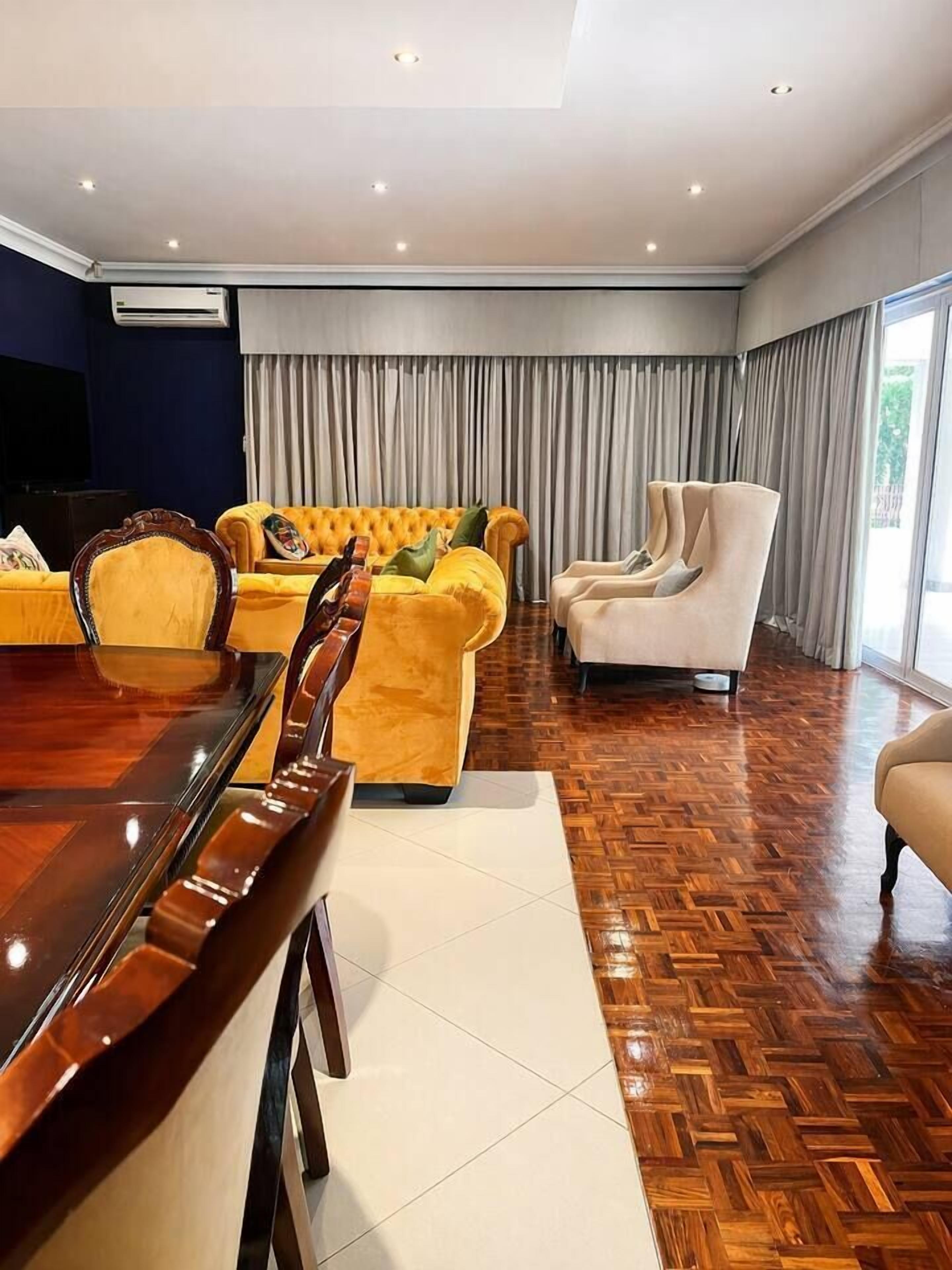 7 Bed Boutique Villa With Jacuzzi | Pool| Garden - Midrand
