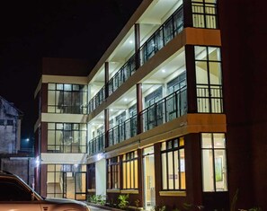 Exterior - WYNE'S HOTEL STANDARD ROOM (Mbale)