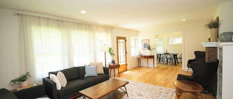 Smart TV, video games, offices