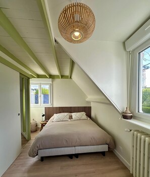 Room - Vrbo Property (Saint-Cast-le-Guildo)