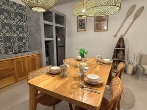 Dining - Your Private Design Oasis in Canggu Bali No.2 (mengwi)