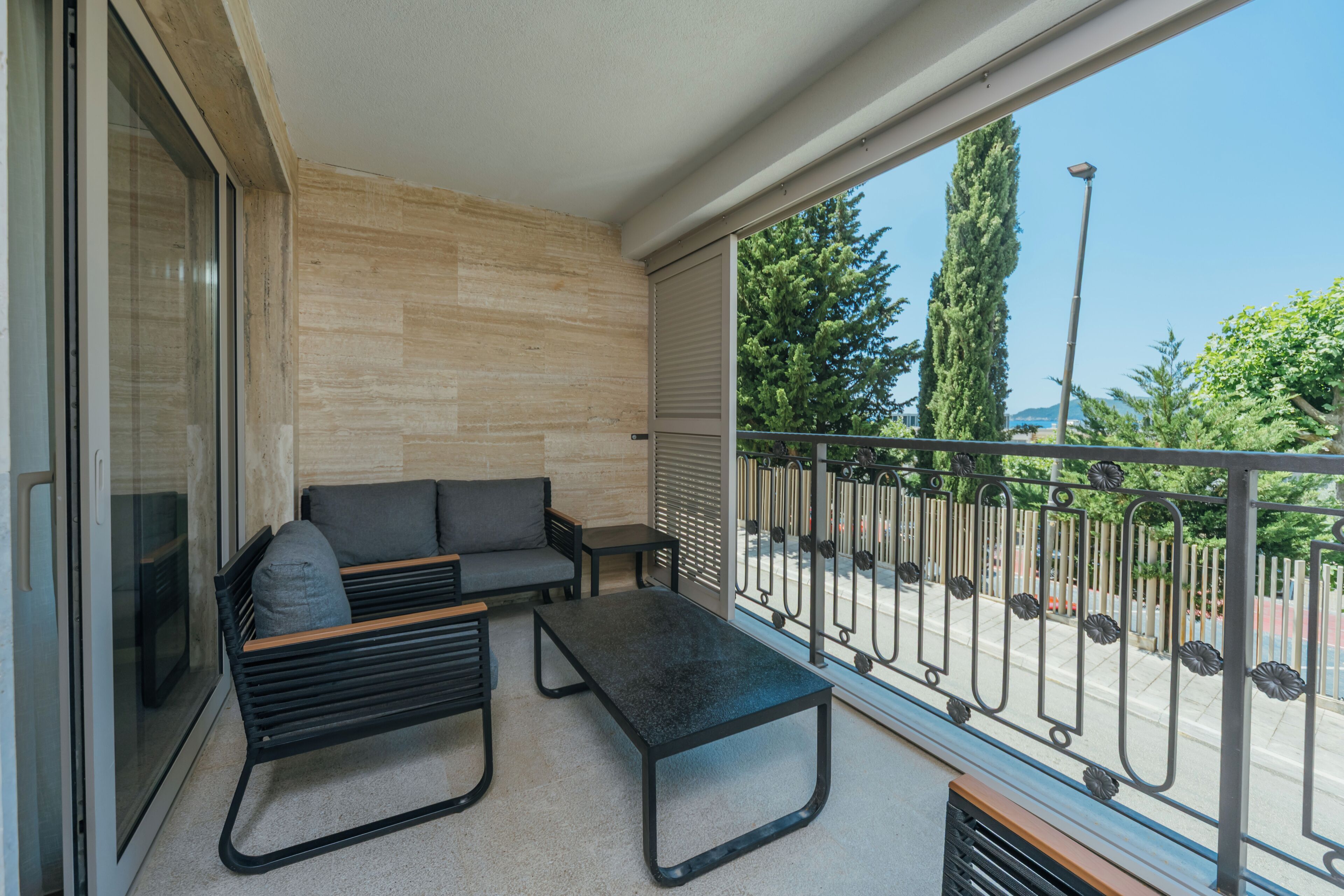 Apartemen Comfort, pemandangan teluk | Teras/patio