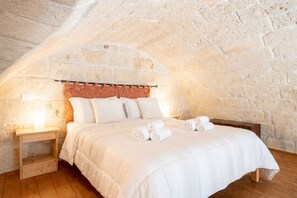 Room - Casa Tino - Elegant Stone House in Old Town (Polignano a Mare)