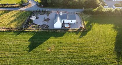 Bridge's Cottage - Hot tub - Plunge Pool