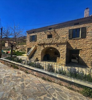 Exterior - Vrbo Property (Corscia)