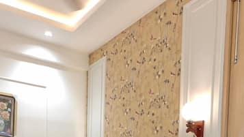 Deluxe Double Room | Interior