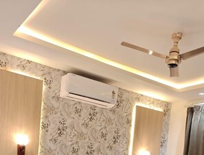 Luxury Double Room, City View | Miscellaneous - ATITHI (Hisar)