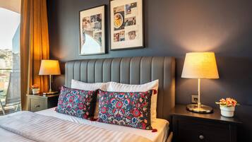 Luxury Apartment, Balcony, City View | Blackout curtains, iron/ironing board, free WiFi