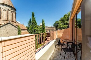 Outdoor dining - Ninas Place 2 (T'bilisi)