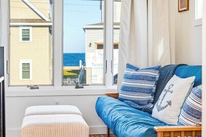 Mimi's Beach House Beach Access