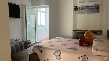 Iron/ironing board, free WiFi