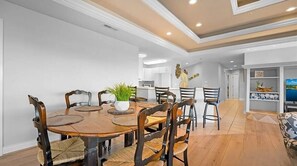 Dining - The Falls 118/4 Bdrm - Top Floor with WOW views! 2 pools/Tennis court/14x38 DOCK (Lake Ozark)