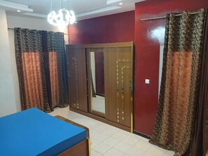Bed sheets - Magnificent furnished house with several bedrooms in Diamniadio (Diamniadio)