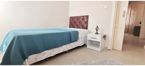 Room - Serene 3-bedroom apartment with olympic pool (Avsallar)