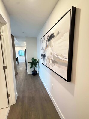 Interior - Downtown Waterview, 2 BR/2 Bath with 6 appliances (Halifax)