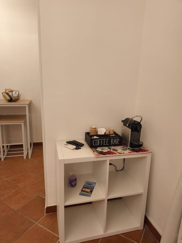 Interior - Taranto apartment with courtyard (Taranto)