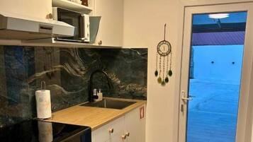 House, 2 Bedrooms | Interior
