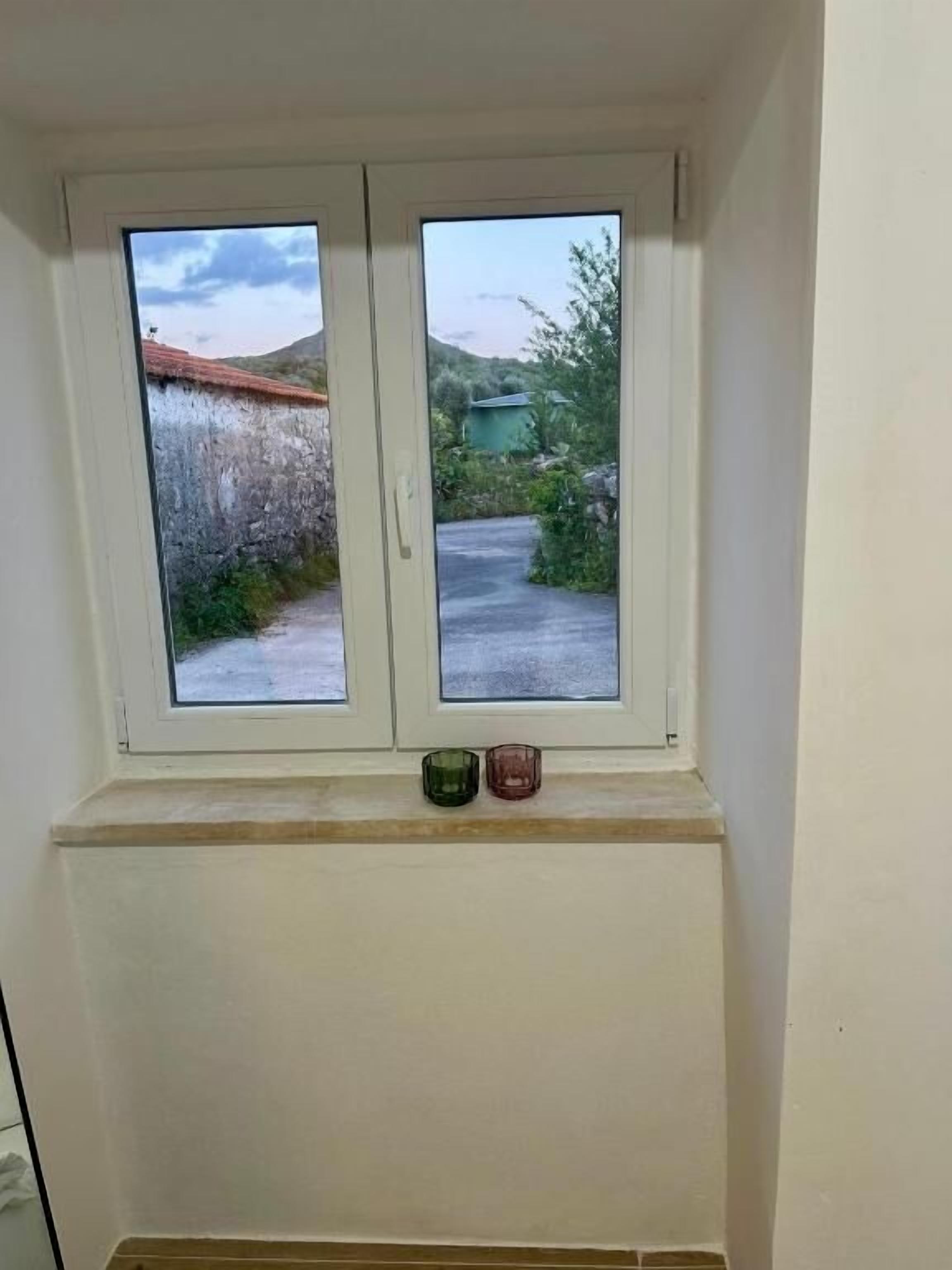 House, 2 Bedrooms | Interior