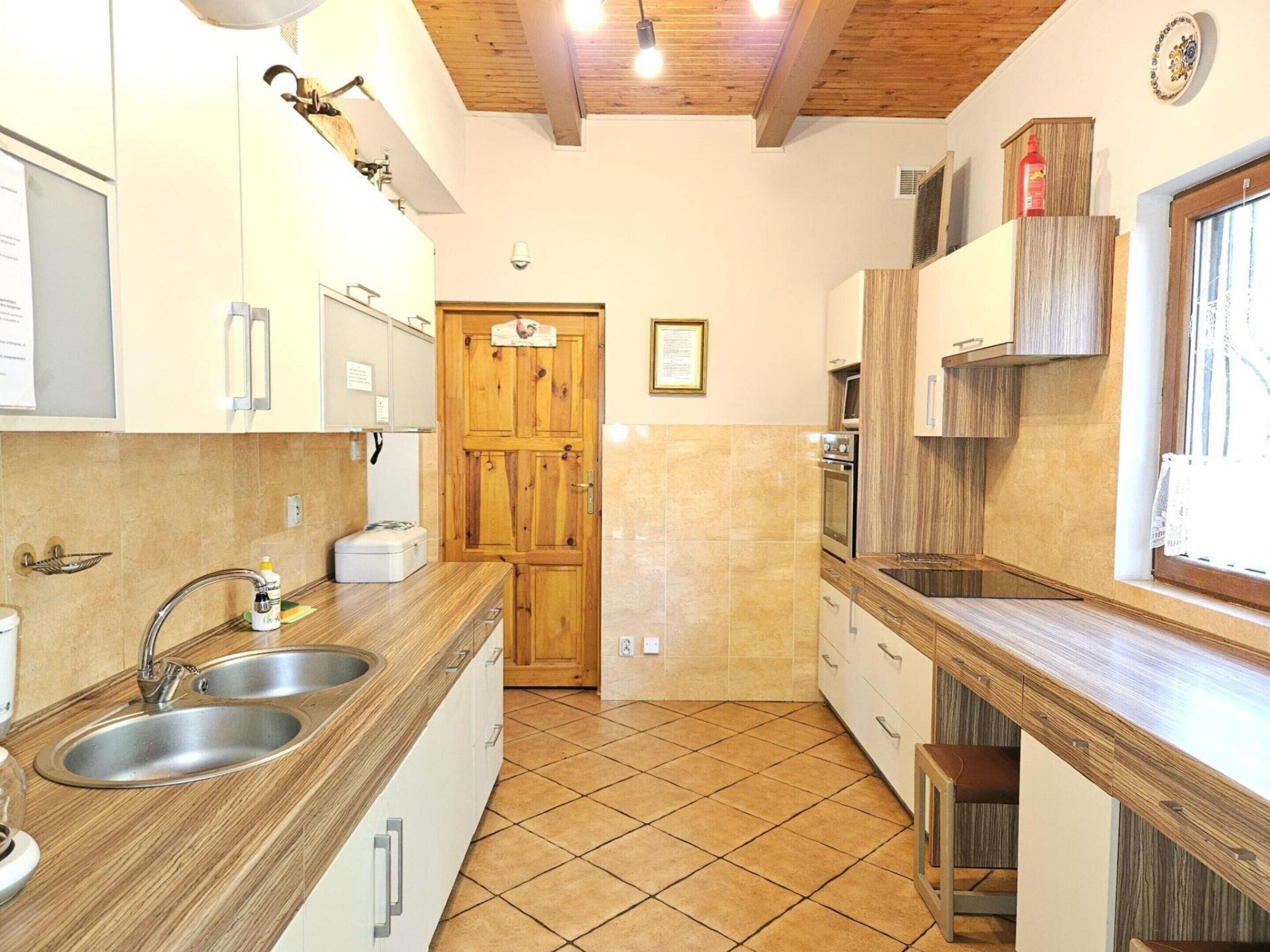 House | Private kitchen | Highchair