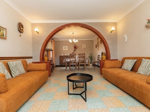 Interior - Lou Cigalon • Peaceful villa with pool (L'Isle-sur-la-Sorgue)