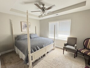 Room - Quiet 2BR Family Escape near LKN (Denver)