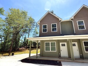Exterior - Quiet 2BR Family Escape near LKN (Denver)
