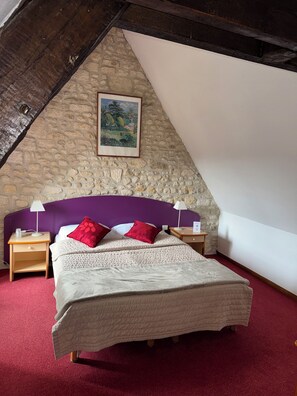 Comfort-Doppelzimmer | Zimmersafe, Schreibtisch, kostenloses WLAN