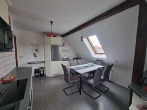 Dining - Vrbo Property (Hoyerswerda)