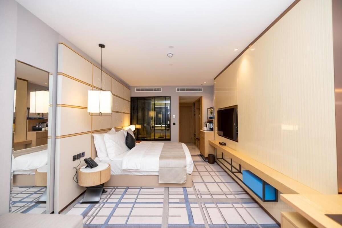 Superior Studio | In-room safe, blackout drapes, soundproofing, free WiFi