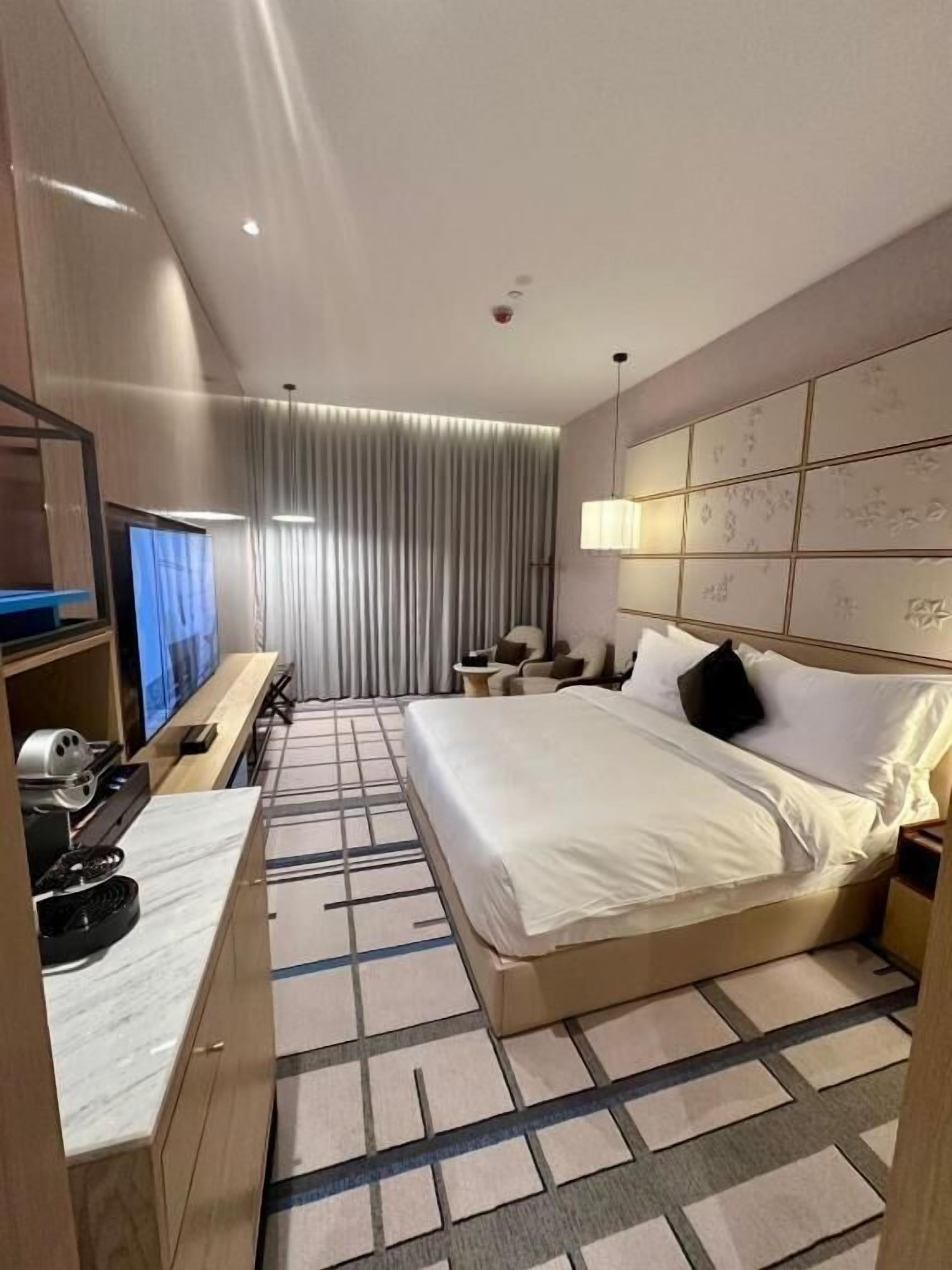 Deluxe Double or Twin Room | In-room safe, blackout drapes, soundproofing, free WiFi