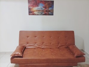 Smart TV - Japanese-themed apartment, 50m2, with parking space, near Arena NEO Química and Hospital ST Marcelina. (São Paulo)