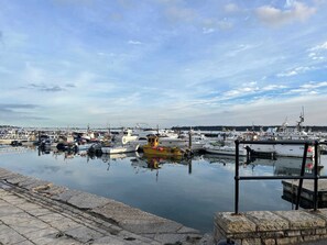 Marina - The Anchorage by Navie Stays (Poole)
