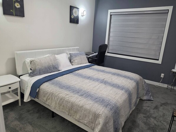 Room - The Blessed Family Home-2bed Rooms 2washrooms (Edmonton)