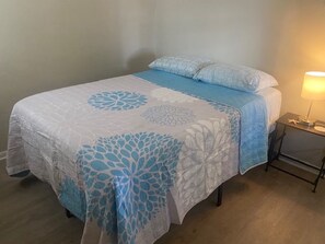 3 chambres, fer et planche à repasser, accès Internet, draps fournis