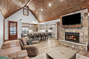 Interior - The Cabins on Buckeye Creek at Eagles Nest (Banner Elk)