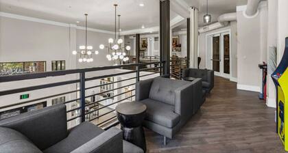 Apex Executive Apartments - Lake Carolyn TX