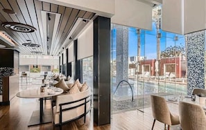 Interior - Palms 1 BR Strip View With Balcony (Las Vegas)