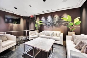 Interior - Palms 1 BR Strip View W/ Balcony (Las Vegas)