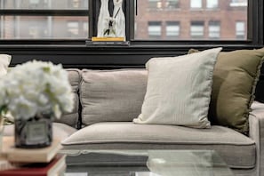 Interior - Centrally Located APT in NYC Walk to Time Square (New York)