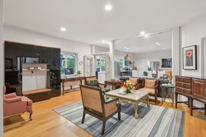 Maison (6 Bedrooms) | Intérieur