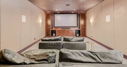 591d Theater Room 11 Beds - Spa