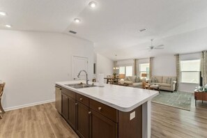 Interior - 561l Stunning Home, Pool Access, Garage Parking! (Okahumpka)