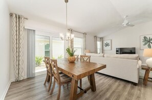 Interior - 561l Stunning Home, Pool Access, Garage Parking! (Okahumpka)