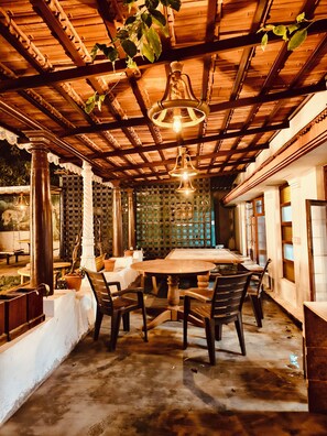Dining - RV GRAND HERITAGE RESORT (Yercaud)