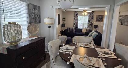 611b Large 3 Bedroom Downtown Parking
