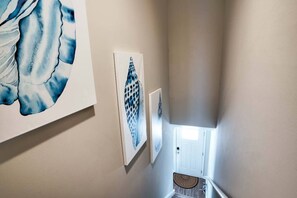 Interior - 611b Large 3 Bedroom Downtown Parking (Kannapolis)