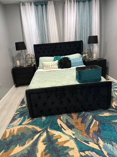 625c 1 Large Bedroom Contemporary Luxe Stay