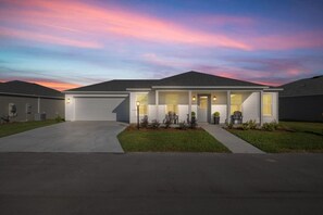 Front of property - 561d Large 3 Bedroom With Golf Cart! (Center Hill)
