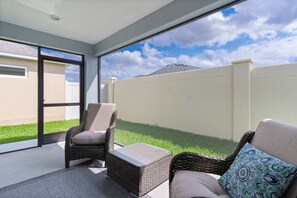 Interior - 561i Golf Cart Pool Access Garage Parking (Wildwood)