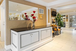 Interior - Serene Stay With Amenities & Breakfast bar (West Orange)